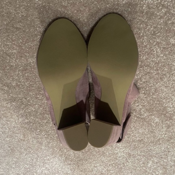 Steve Madden Block Heel Shoe Mauve - Picture 3 of 3